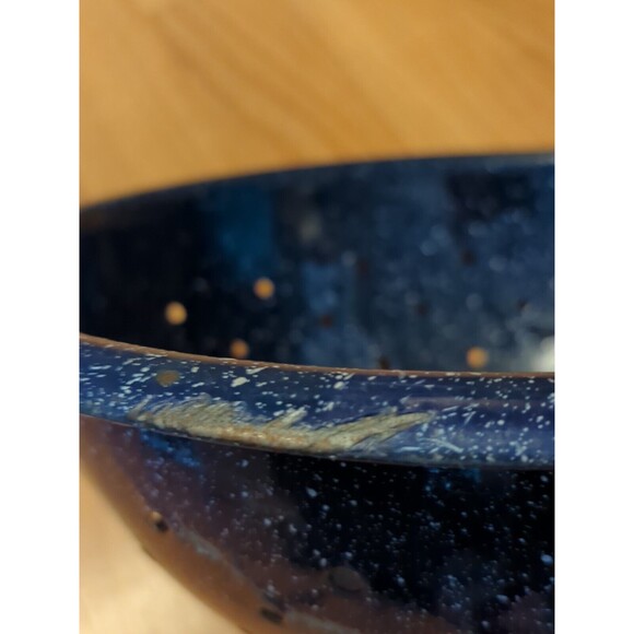 Enamelware Colander Strainer Blue Speckled Vintage 11.5" Round - Picture 10 of 11